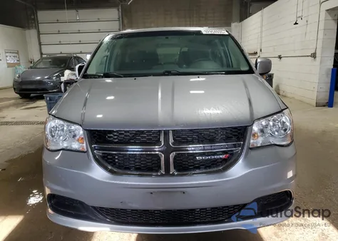 2016 Dodge Grand Caravan Sxt z USA, uszkodzony, nr VIN 2C4RDGCG8GR333530